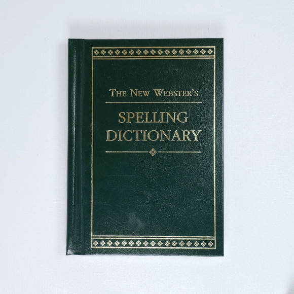 The New Webster's Desk Ref. Library 3 Book Set Dictionary, Thesaurus & Spelling - Picture 6 of 7